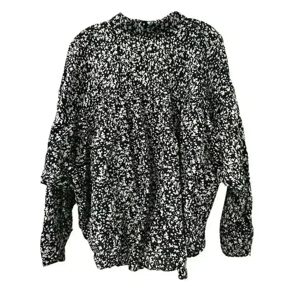 Mirth Handmade Edition Button Up Blouse size M - Picture 6 of 8